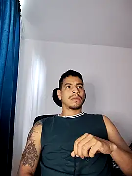 Juann-cock online show from 11-26-25, 02:17