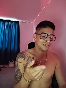 Juann-cock online show from 02-12-26, 01:55