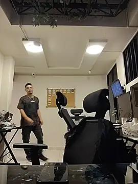 Juann-cock online show from 05-28-26, 05:37