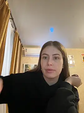 Snapshot of Soyyyaa chatting on 11-23-25, 06:23 Soyyyaa online show from 11-23-25, 06:23