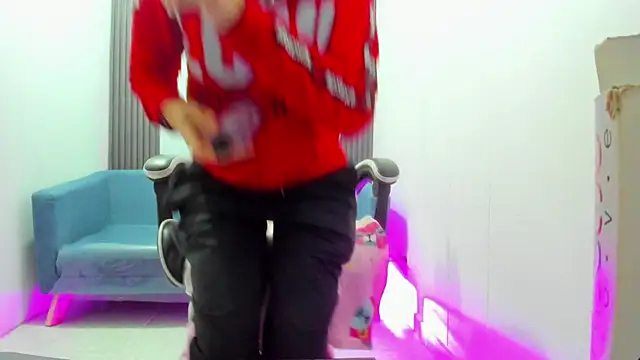 ShaunaDream online show from 10-28-25, 04:46