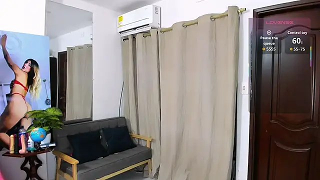 zou quira online show from 02-07-26, 12:07