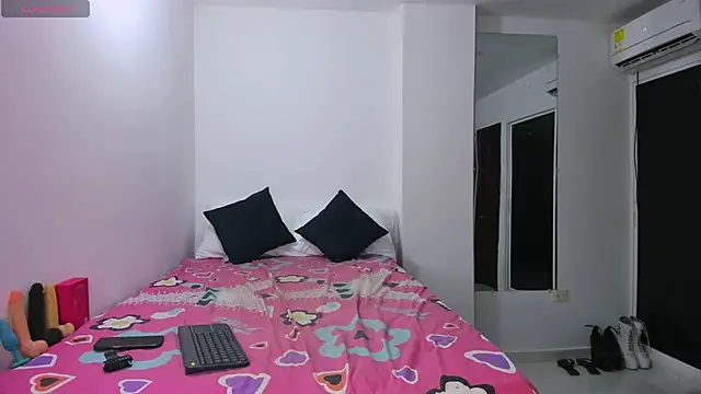 zou quira online show from 12-03-25, 03:33