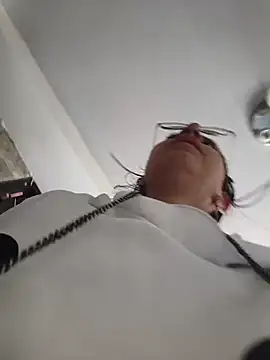 VioletxBloom online show from 03-01-26, 04:51