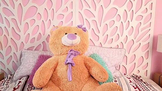 VioletxBloom online show from 02-23-26, 07:47