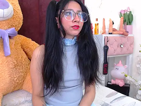 VioletxBloom online show from 10-09-25, 07:25