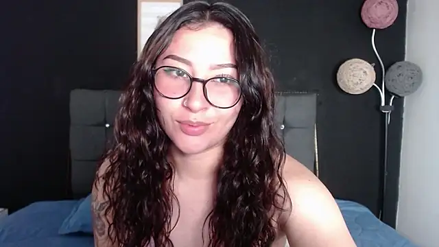 nicolee 8 online show from 10-08-25, 01:34