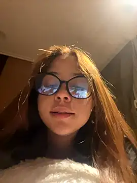 Snapshot of ChartedHallway chatting on 11-17-25, 01:20 ChartedHallway online show from 11-17-25, 01:20