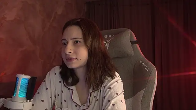 LumeNova online show from 03-23-26, 02:33