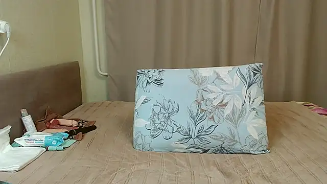 MermaidCurves online show from 02-19-26, 08:06