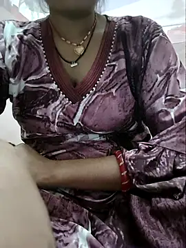 Miss Sija online show from 07-31-26, 04:37