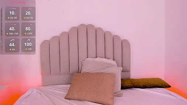 AmbarEvans  online show from 11-28-25, 11:54