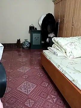 Moona heny online show from 11-16-25, 12:32