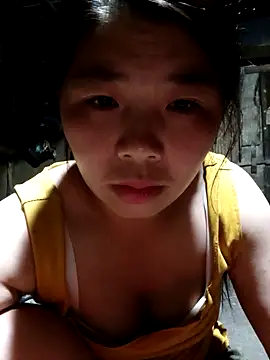 Snapshot of quynhkoolbae chatting on 09-09-25, 09:35 quynhkoolbae online show from 09-09-25, 09:35