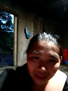 Snapshot of quynhkoolbae chatting on 09-16-25, 11:22 quynhkoolbae online show from 09-16-25, 11:22