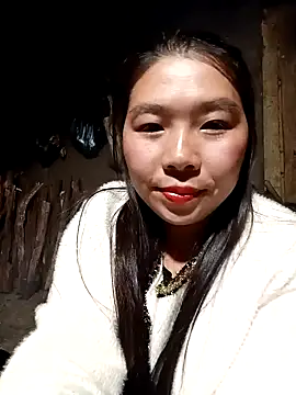 quynhkoolbae online show from 12-21-25, 01:46
