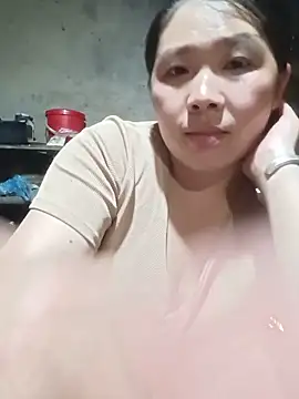 quynhkoolbae online show from 06-16-26, 12:49