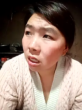 quynhkoolbae online show from 02-17-26, 01:58