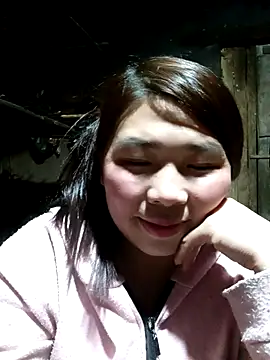 quynhkoolbae online show from 11-20-25, 02:07