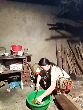 quynhkoolbae online show from 02-07-26, 11:46