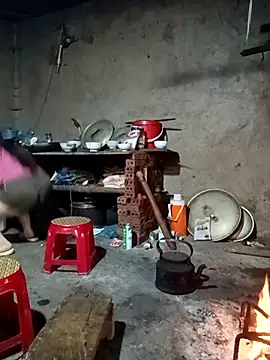 quynhkoolbae online show from 04-01-26, 12:13