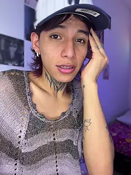 Snapshot of bellamy_095 chatting on 02-20-26, 06:54 bellamy 095 online show from 02-20-26, 06:54