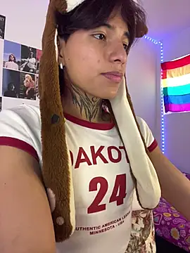 Snapshot of bellamy_095 chatting on 02-23-26, 06:52 bellamy 095 online show from 02-23-26, 06:52