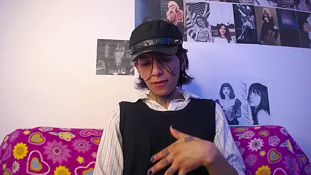 Snapshot of bellamy_095 chatting on 02-11-26, 07:58 bellamy 095 online show from 02-11-26, 07:58