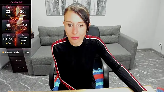 Betty Jone online show from 04-10-26, 06:20