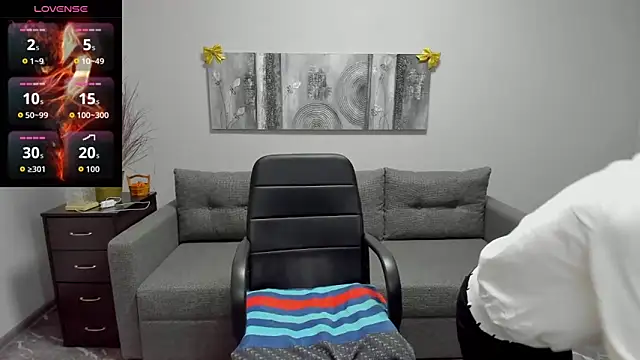 Betty Jone online show from 04-11-26, 06:43