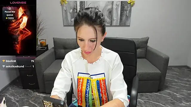 Betty Jone online show from 04-11-26, 07:45