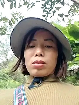 Annaacutee online show from 11-23-25, 09:08