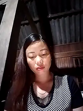 Snapshot of Annaacutee chatting on 10-10-25, 10:32 Annaacutee online show from 10-10-25, 10:32