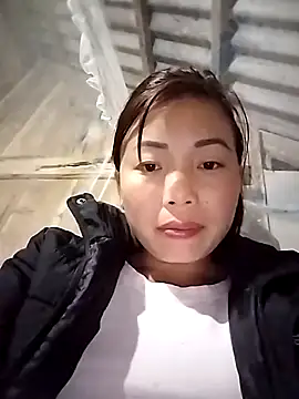 Annaacutee online show from 12-17-25, 01:16