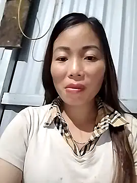 Snapshot of Annaacutee chatting on 10-07-25, 01:23 Annaacutee online show from 10-07-25, 01:23