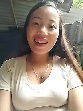 Snapshot of Annaacutee chatting on 09-25-25, 05:35 Annaacutee online show from 09-25-25, 05:35