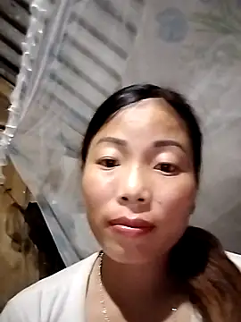 Snapshot of Annaacutee chatting on 10-03-25, 12:50 Annaacutee online show from 10-03-25, 12:50