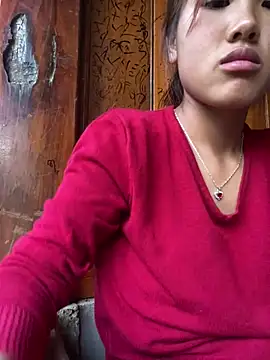 Snapshot of May_nhi chatting on 06-26-26, 03:18 May nhi online show from 06-26-26, 03:18