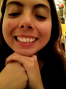 Snapshot of MoonBlueSex chatting on 10-05-25, 04:25 MoonBlueSex online show from 10-05-25, 04:25