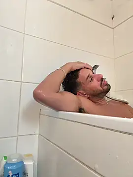 husbandandwifetobe online show from 10-17-25, 09:23