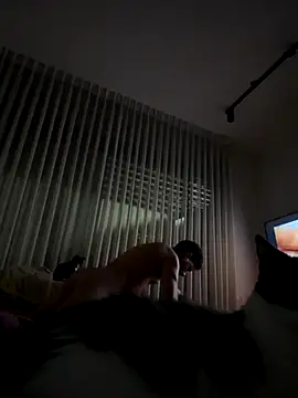 husbandandwifetobe online show from 10-18-25, 02:46