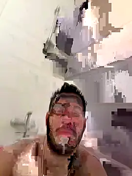 husbandandwifetobe online show from 12-17-25, 02:05