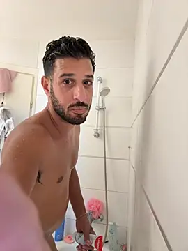 husbandandwifetobe online show from 09-18-25, 10:57