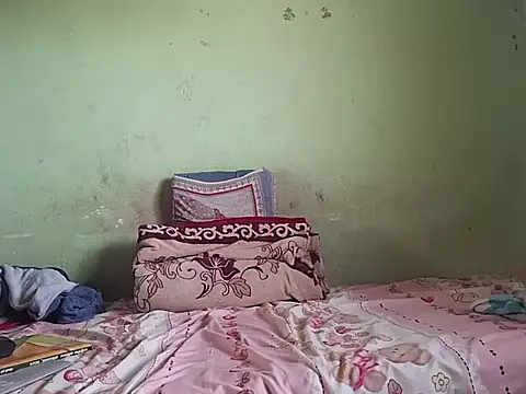 Snapshot of akshant1234 chatting on 01-06-26, 09:24 akshant1234 online show from 01-06-26, 09:24