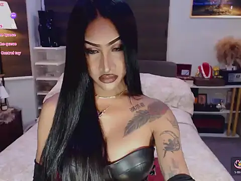 Snapshot of SeductiveVictoria chatting on 07-12-26, 01:56 SeductiveVictoria online show from 07-12-26, 01:56