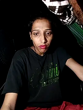 Snapshot of Pinki_thakur_1 chatting on 07-05-26, 06:37 Pinki thakur 1 online show from 07-05-26, 06:37