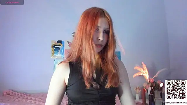 Snapshot of VelvetBlitz chatting on 09-21-25, 03:06 VelvetBlitz online show from 09-21-25, 03:06