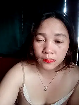 miumiu 00 online show from 02-13-26, 09:53