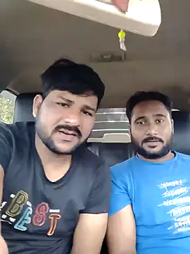 Snapshot of VijayLover69 chatting on 09-21-25, 11:48 VijayLover69 online show from 09-21-25, 11:48