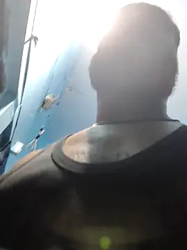 Snapshot of VijayLover69 chatting on 09-27-25, 05:30 VijayLover69 online show from 09-27-25, 05:30